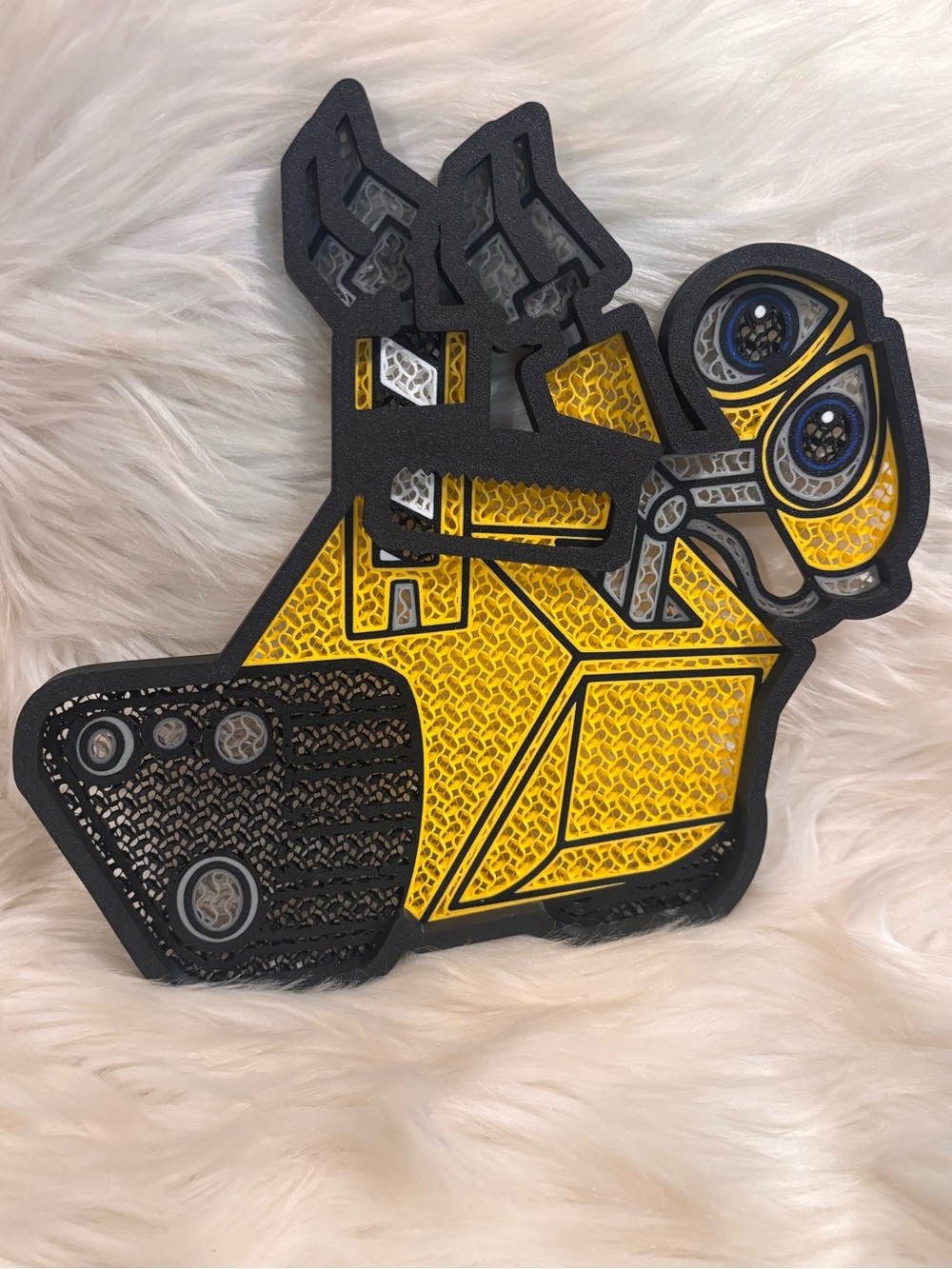 Space Robot Character Pin Board 3-D Printed - Picture 4 of 4